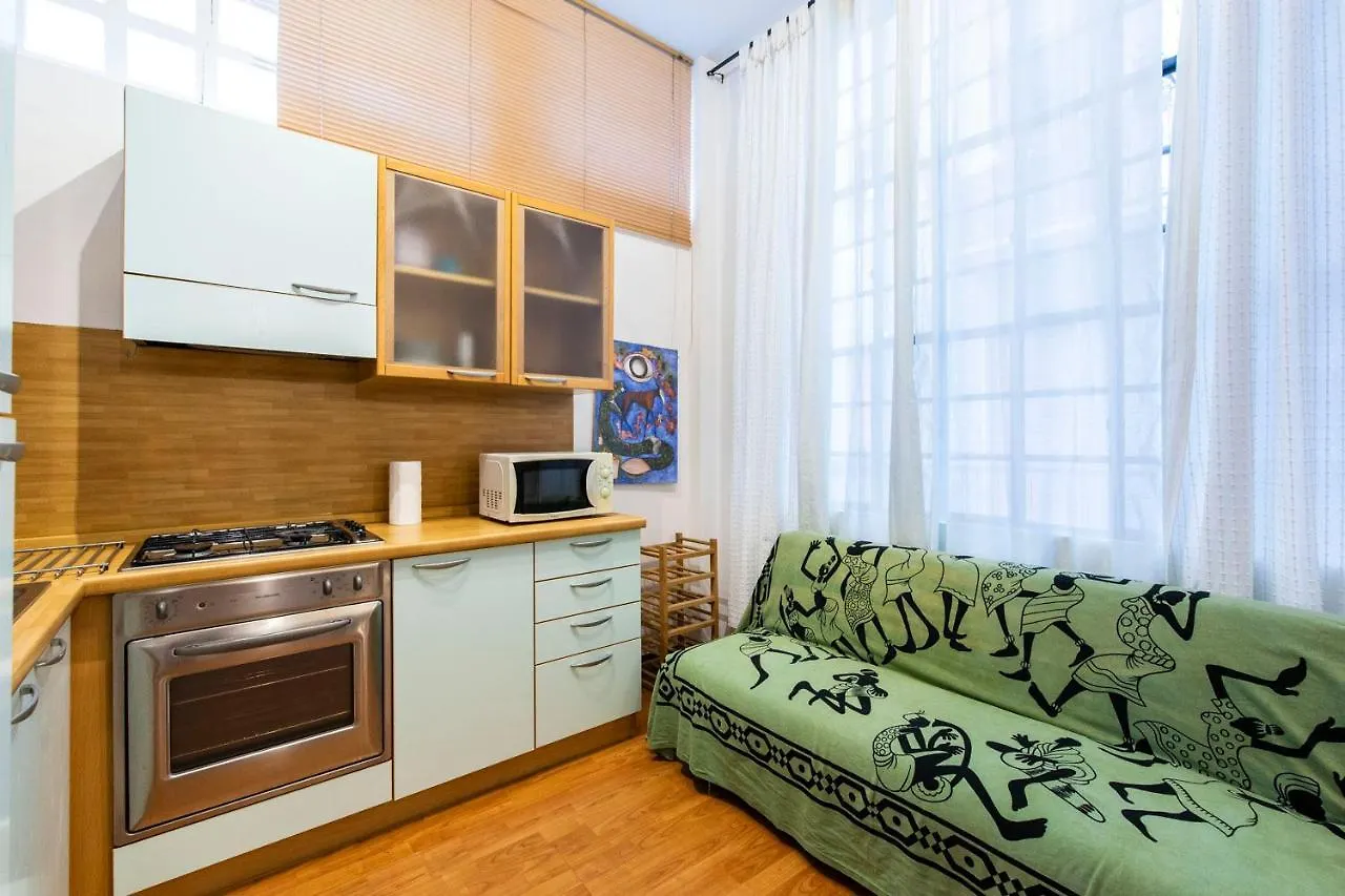 Extensive Terrace Navigli Toy Artistic Apartment Milan